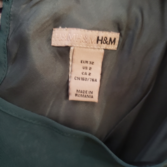 H&M Dress - Picture 2 of 2